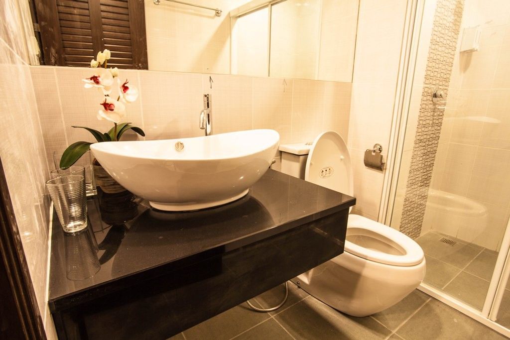 The Aim Sathorn Hotel Банкок Екстериор снимка